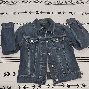 GAP Classic Blue Denim Jacket for Women